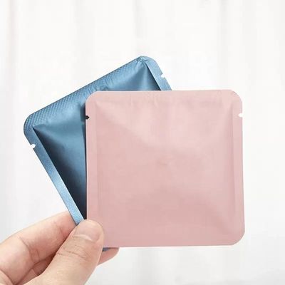 Logo-afdruk Flat 3 Side Seal Pouch For Perfume Lotion Cream Powder Sachet